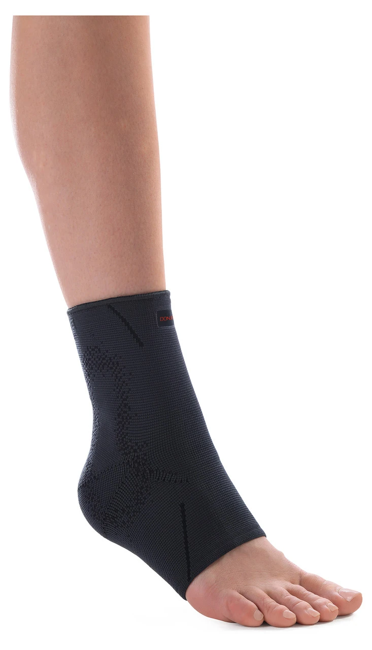 DonJoy FortiLax Ankle Support 1 DonJoy FortiLax Ankle Support