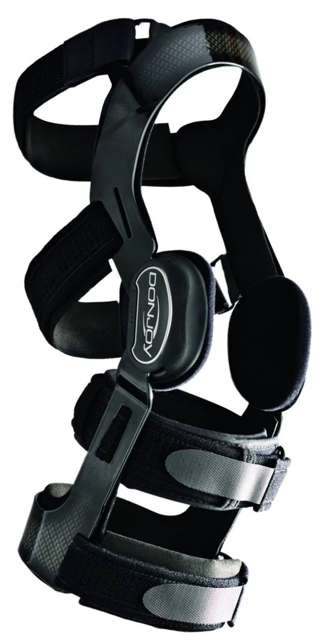 Donjoy FullForce Knee Brace 1 Donjoy FullForce Knee Brace