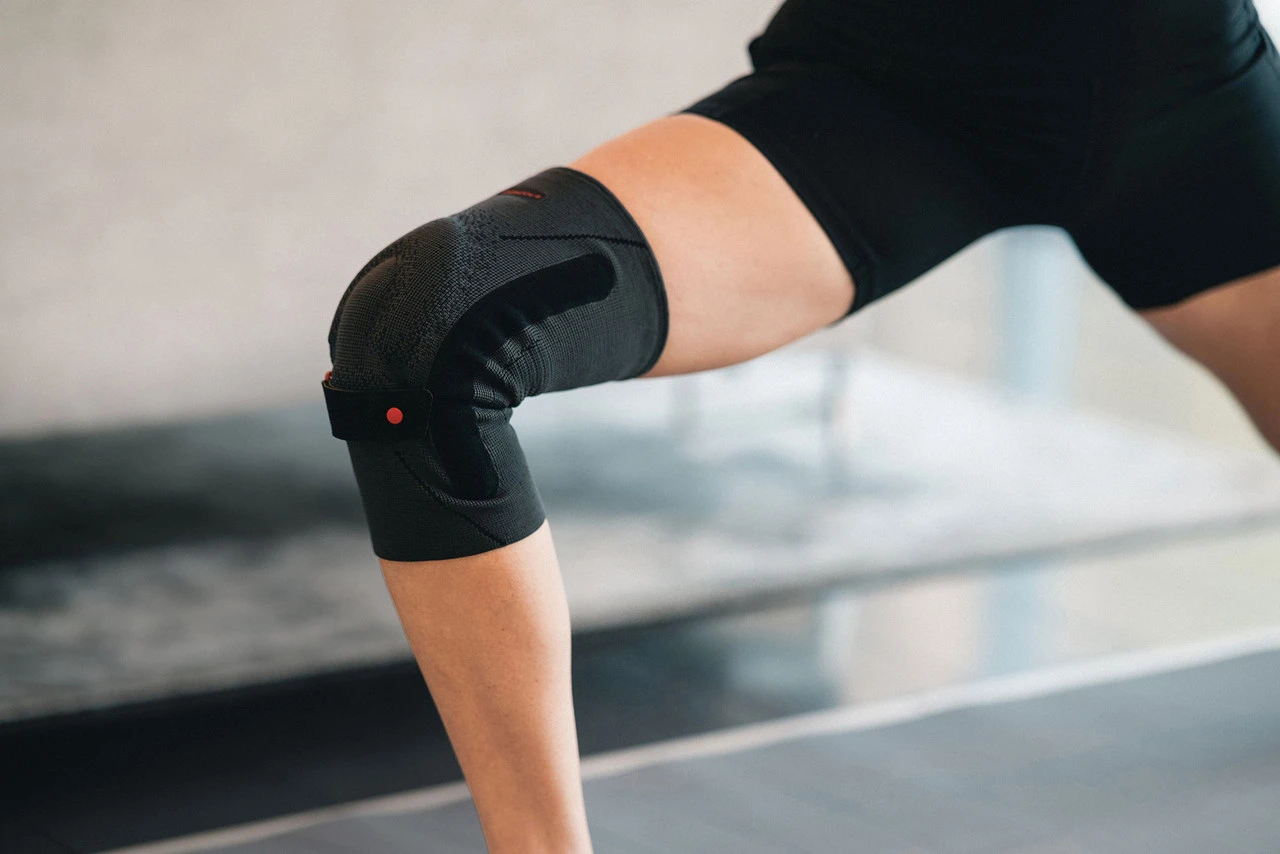 Donjoy Patelax Knee Brace 2 Donjoy Patelax Knee Brace - Image 2