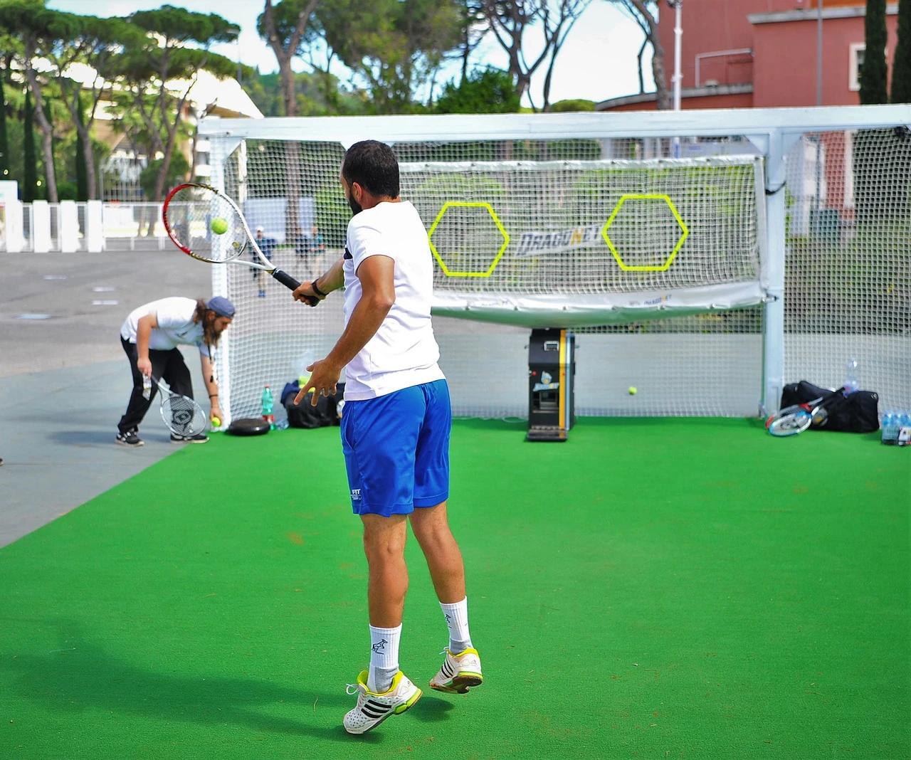 Dragonet Pro Ball Machine 2 Dragonet Pro Ball Machine - Image 2